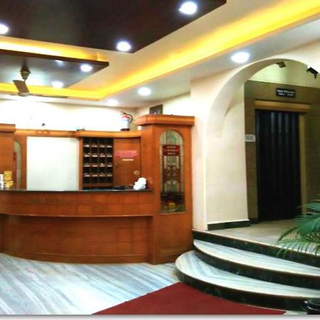 Hotel Rajwada International Belgaum Bagian luar foto