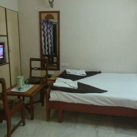 Hotel Rajwada International Belgaum Bagian luar foto